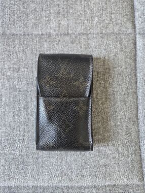 Authentic Louis Vuitton Monogram Compact Cigarette Holder/ Makeup Accessory Case